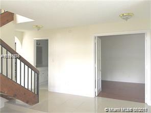 EVERGLADES SUGAR & LAND C - Residential Lease