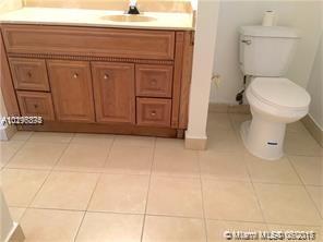 EVERGLADES SUGAR & LAND C - Residential Lease