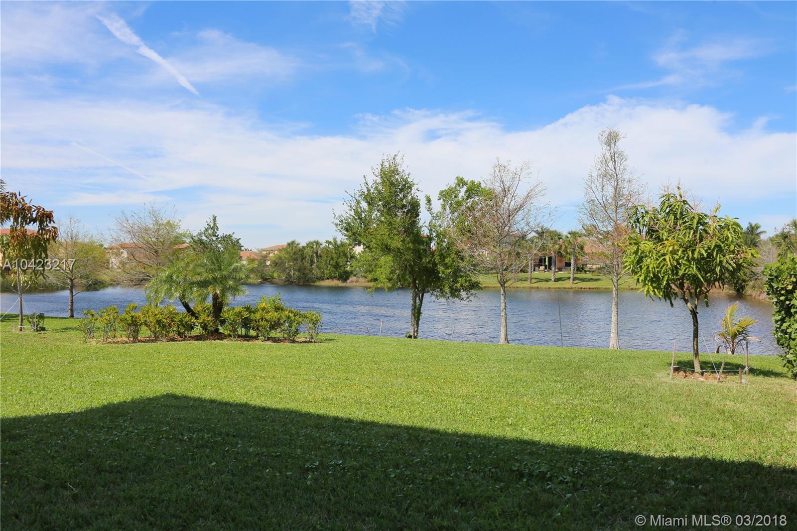 LOXAHATCHEE RESERVE NORTH - Residential