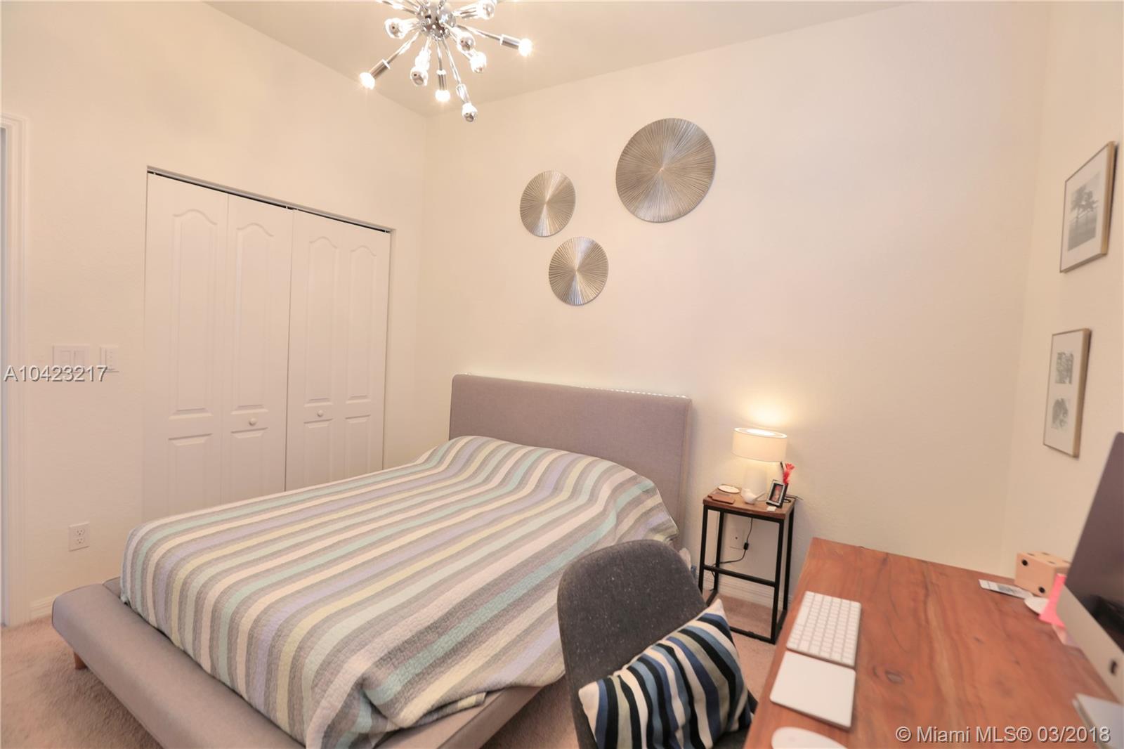 LOXAHATCHEE RESERVE NORTH - Residential