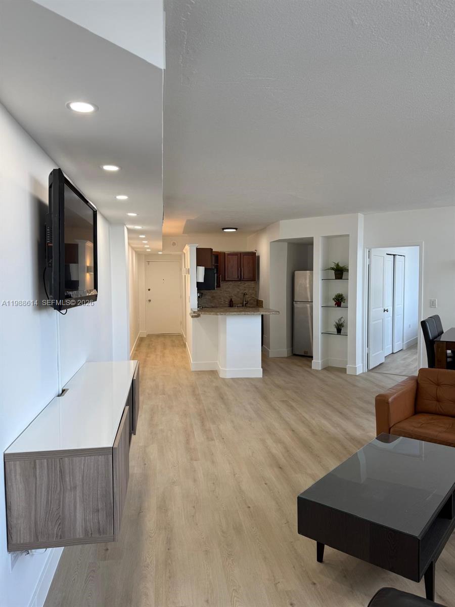 825 Brickell Bay Dr 342