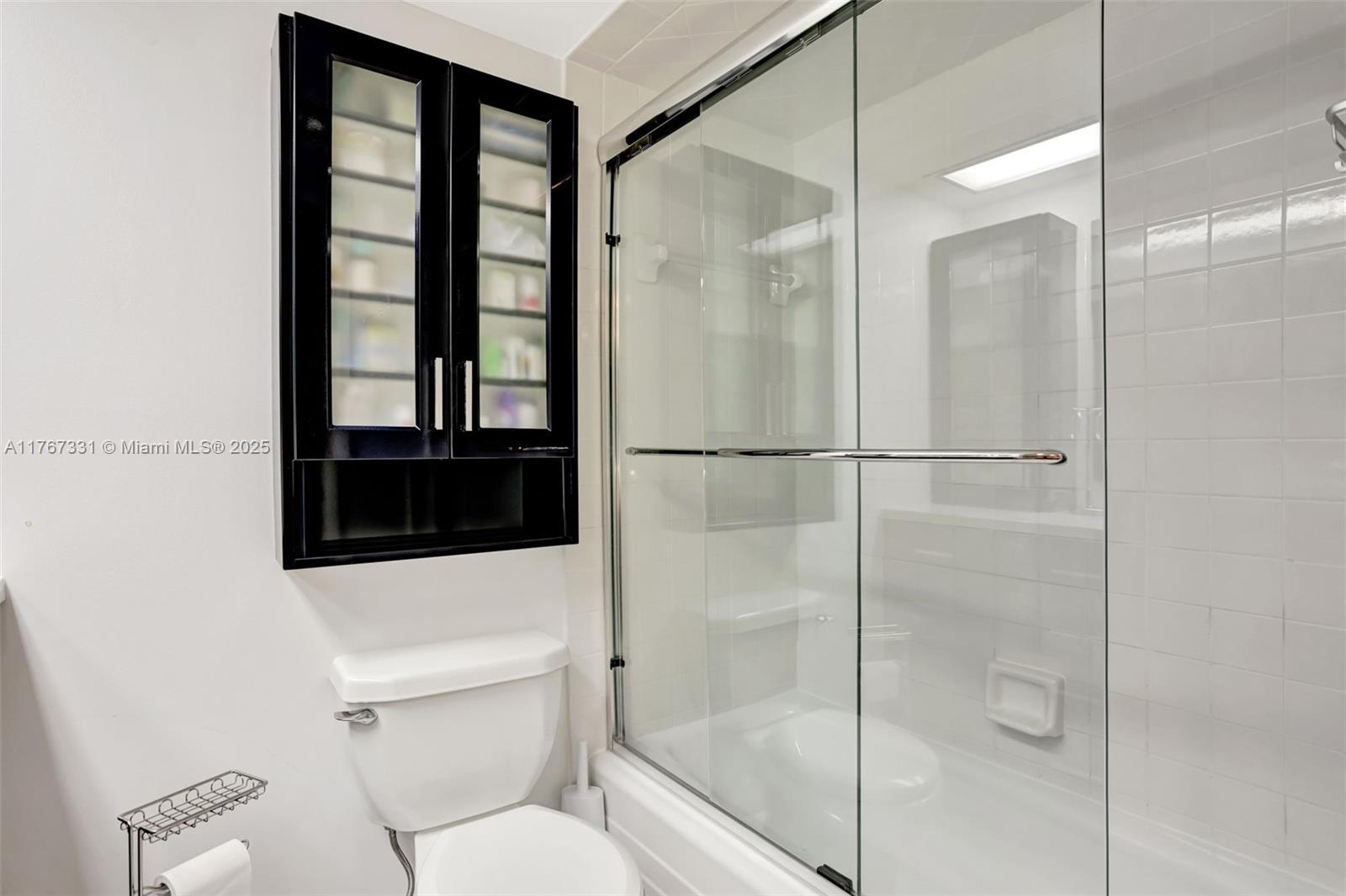 NO 112 PALM-AIRE COUNTRY - Residential