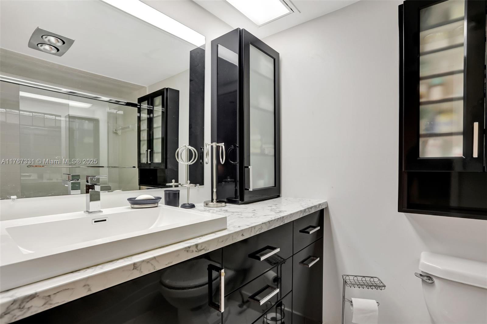 NO 112 PALM-AIRE COUNTRY - Residential