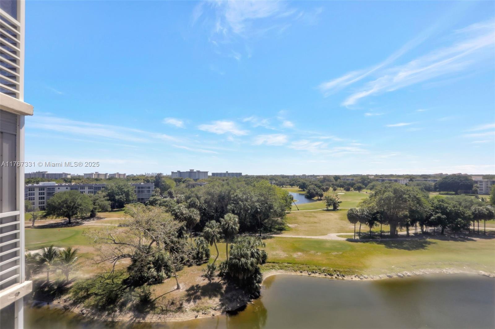 NO 112 PALM-AIRE COUNTRY - Residential