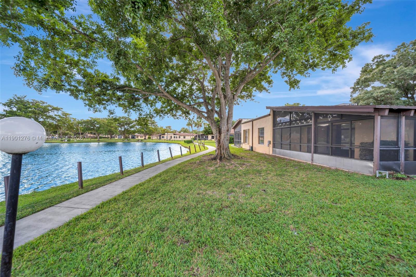 VILLAS AT CARRIAGE HILLS - Residential