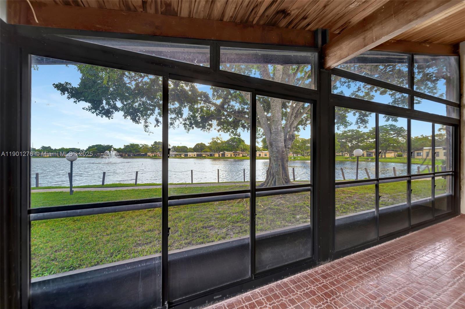 VILLAS AT CARRIAGE HILLS - Residential