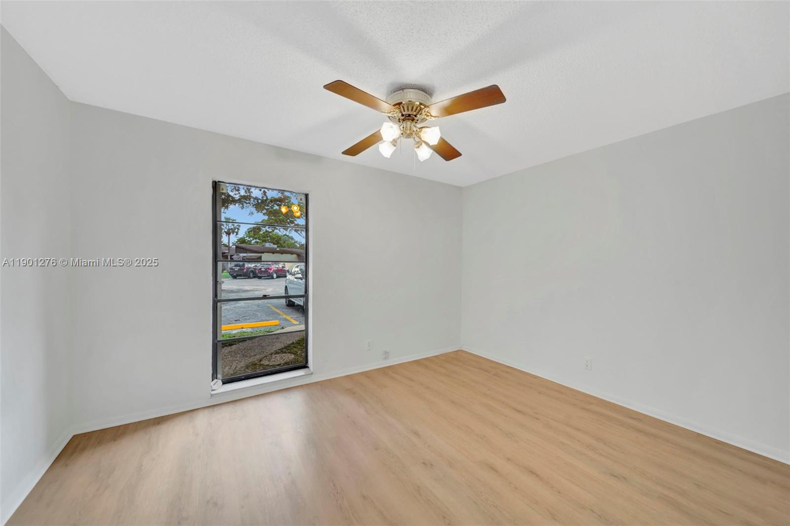 VILLAS AT CARRIAGE HILLS - Residential