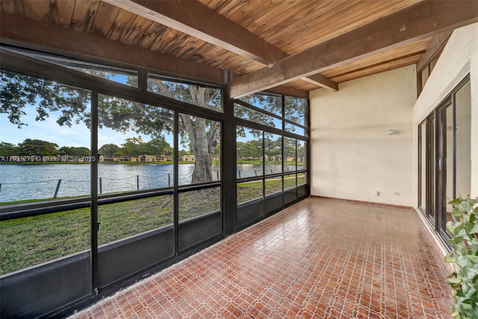 VILLAS AT CARRIAGE HILLS - Residential