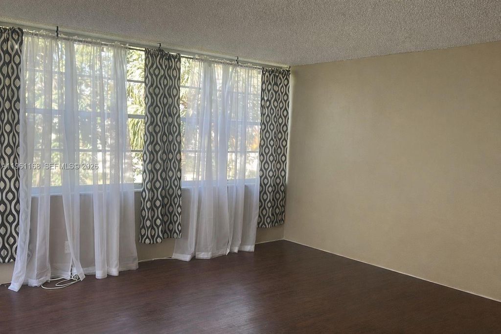 Photo of 2761 Taft St #304, Hollywood, FL 33020 (MLS # A11961168)