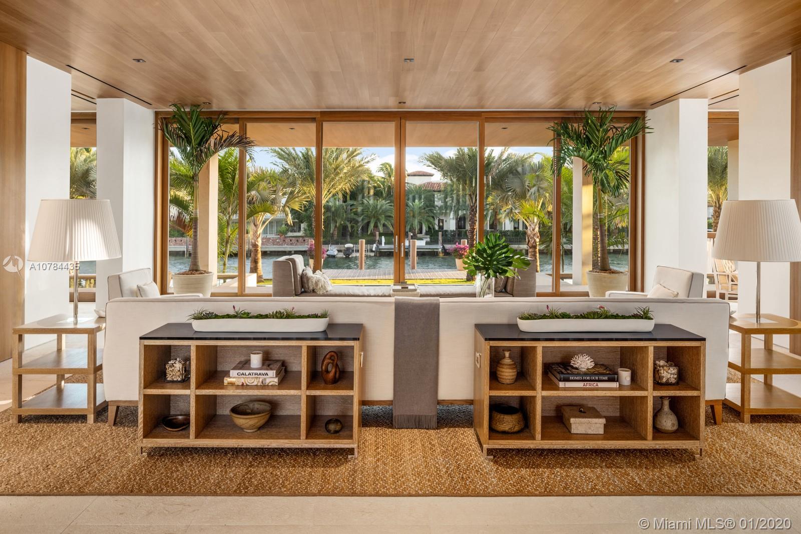 SUNSET ISLANDS II - Residential