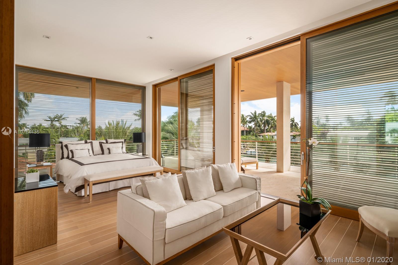 SUNSET ISLANDS II - Residential