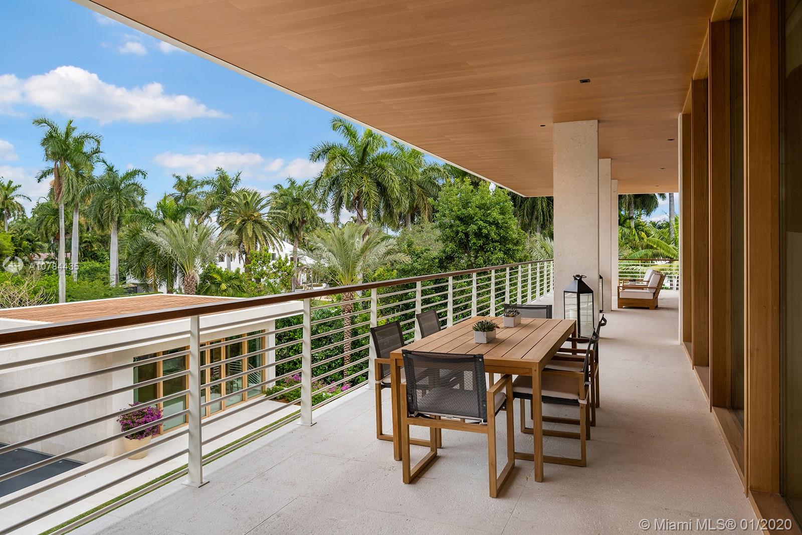 SUNSET ISLANDS II - Residential