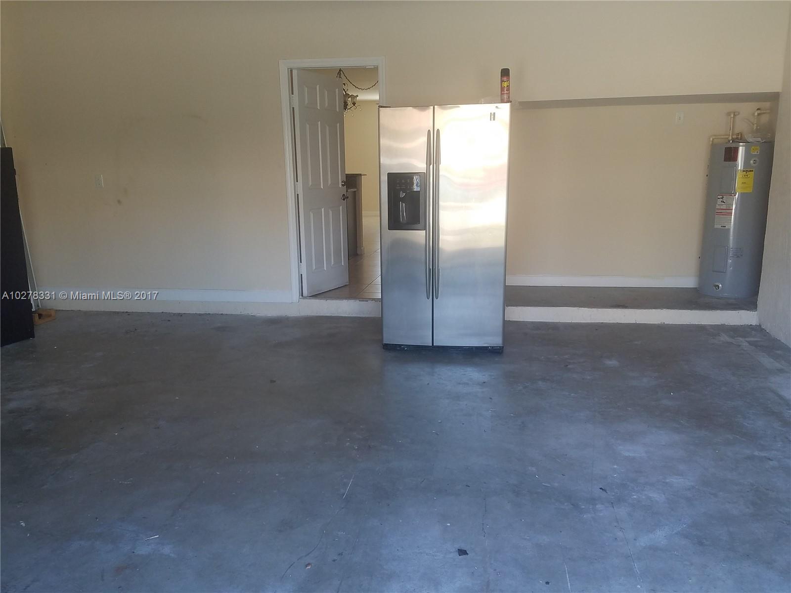 BAYWINDS OF FLORES - Residential Lease