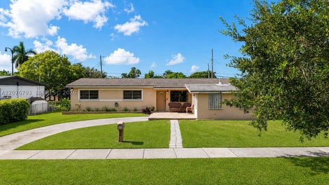 Tiny photo for 9500 Cutler Ridge Dr, Cutler Bay, FL 33157 (MLS # A12076793)