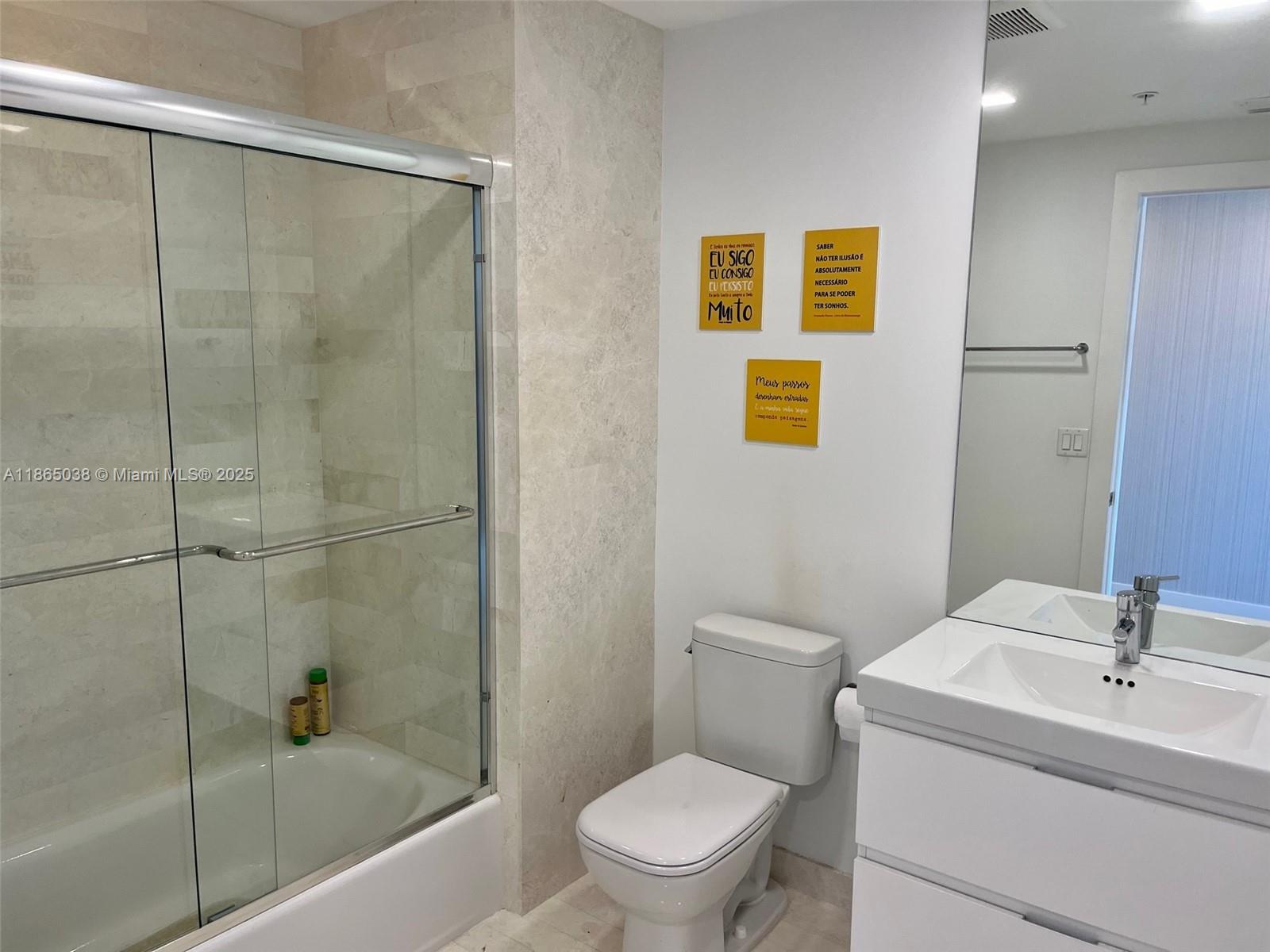 MARINA PALMS RESIDENCES - Residential Lease