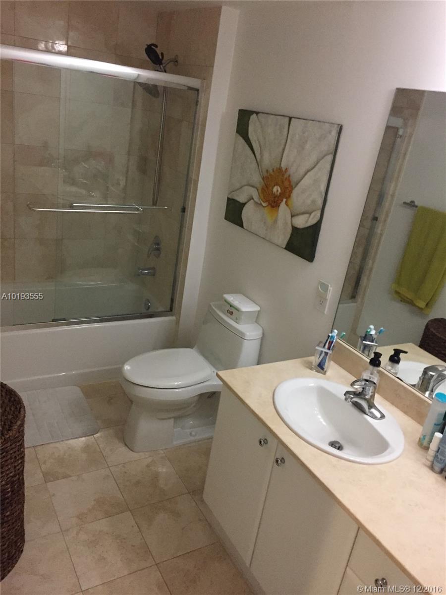 The Metropolitan Condo - Residential Lease