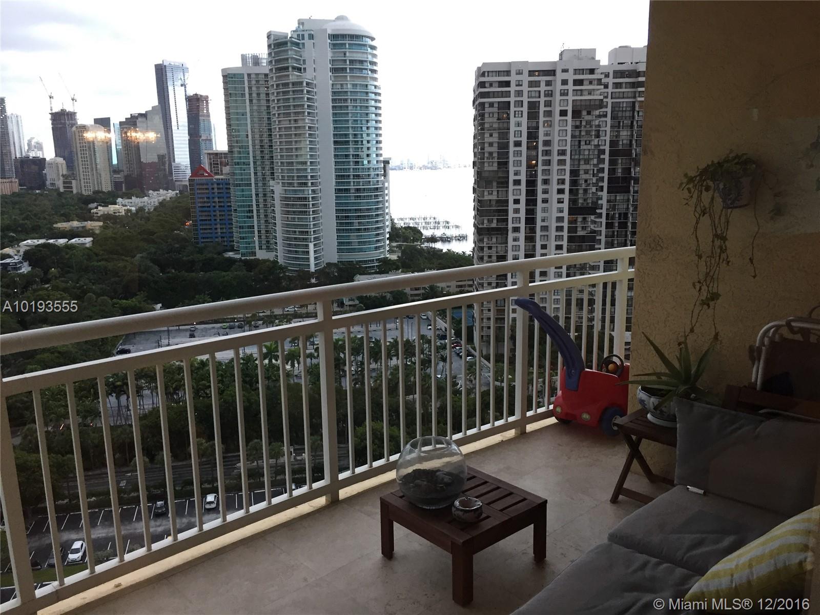 The Metropolitan Condo - Residential Lease