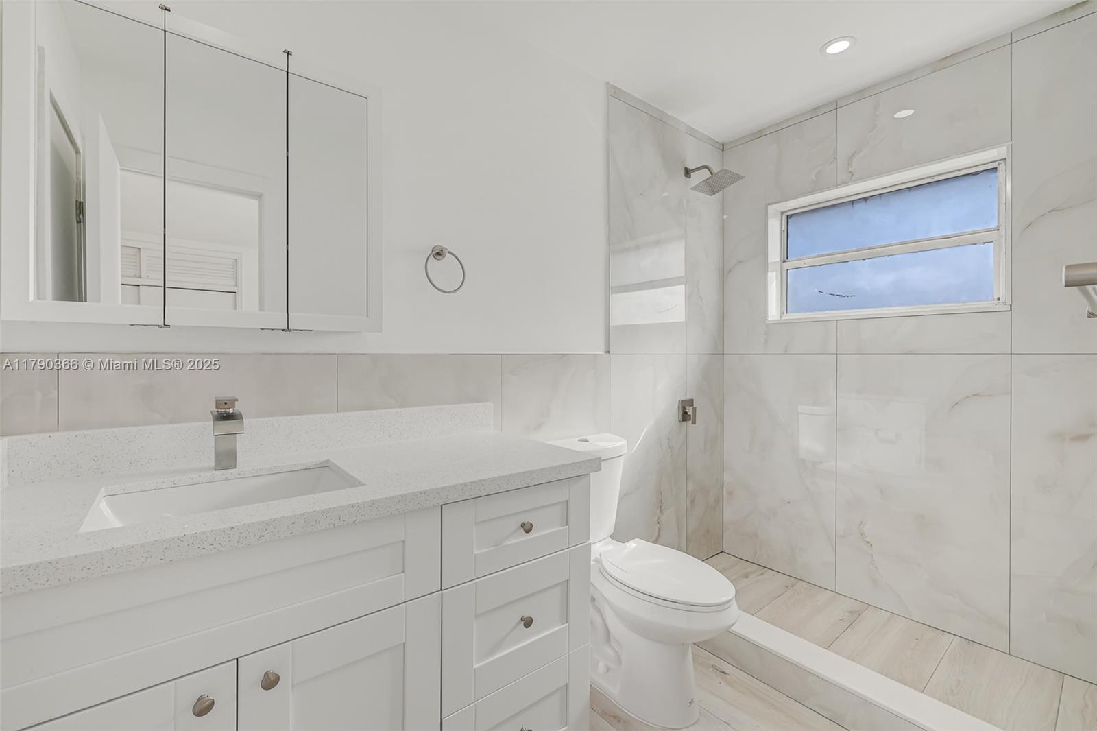 1619 Nw 8th Ave 1619, Fort Lauderdale, Broward County, Florida - 3 Bedrooms  
2 Bathrooms - 
