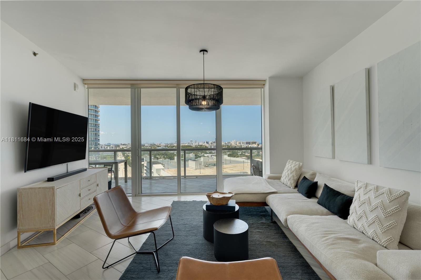 ICON CONDO - Residential Lease