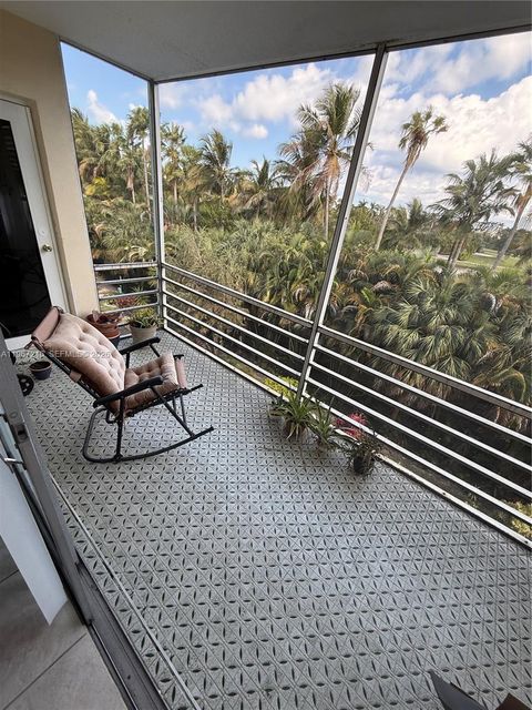 700 NE 14th Ave 409 Hallandale Beach FL 33009