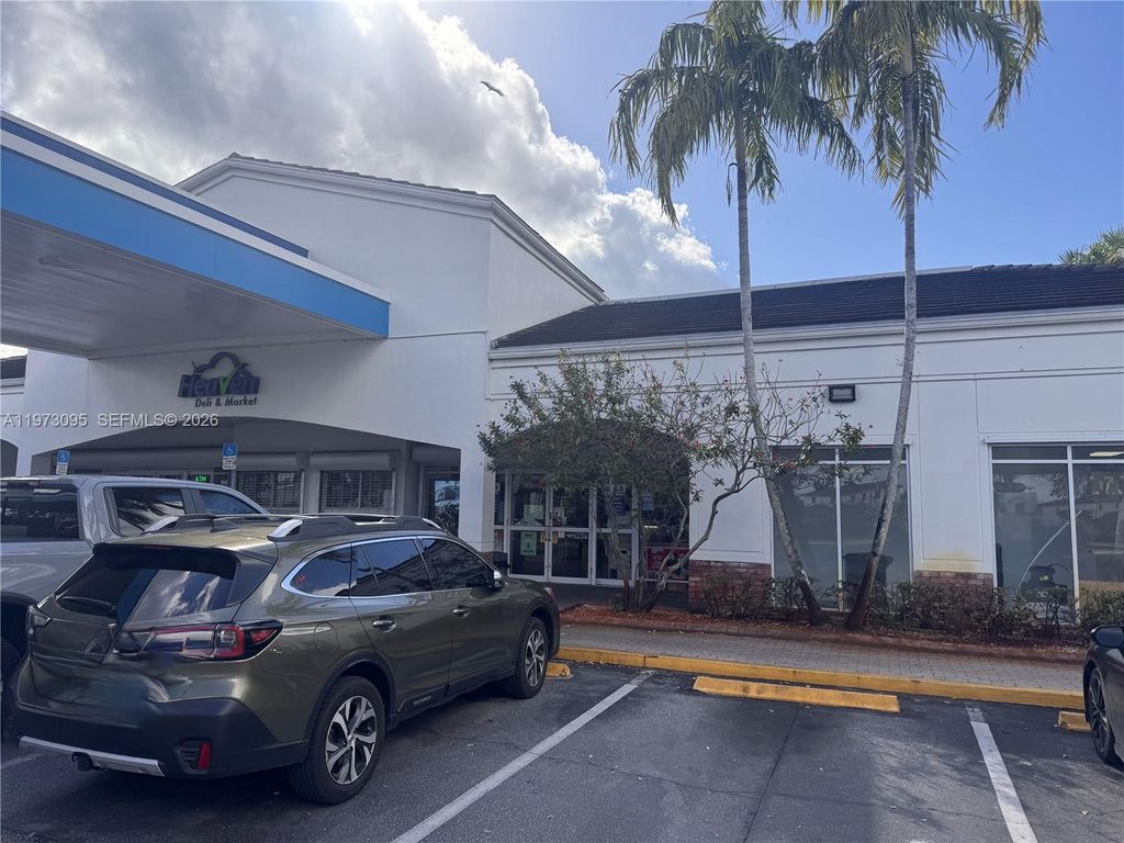 Photo of 4349 S Flamingo Rd, Davie, FL 33330 (MLS # A11973095)