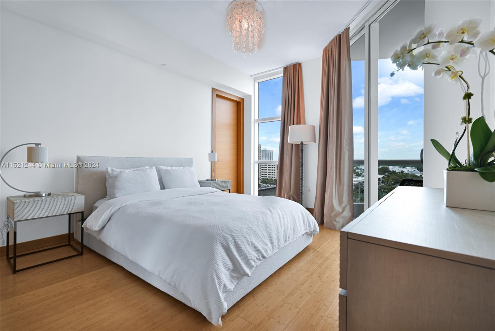 TURNBERRY OCEAN COLONY - Residential