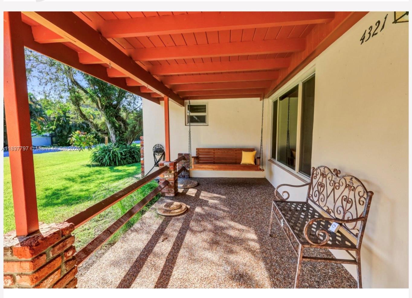 4321 SW 100th Ter