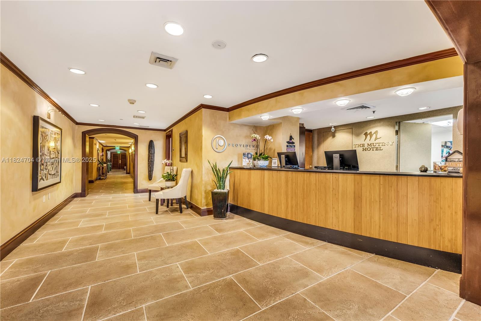 THE MUTINY CONDO - Residential