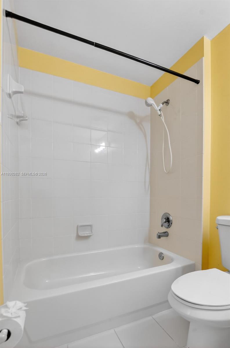 SEMINOLE ESTATES & TOWNHO - Residential