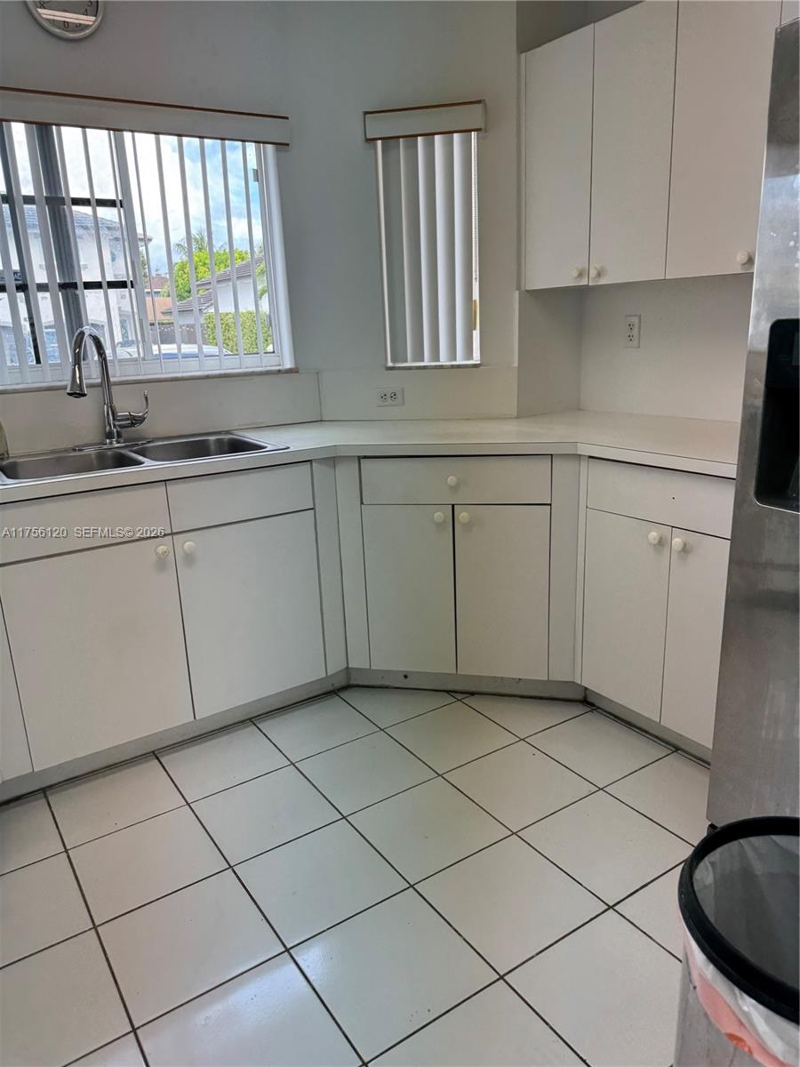 LAGUNA PONDS SEC 2 - Residential