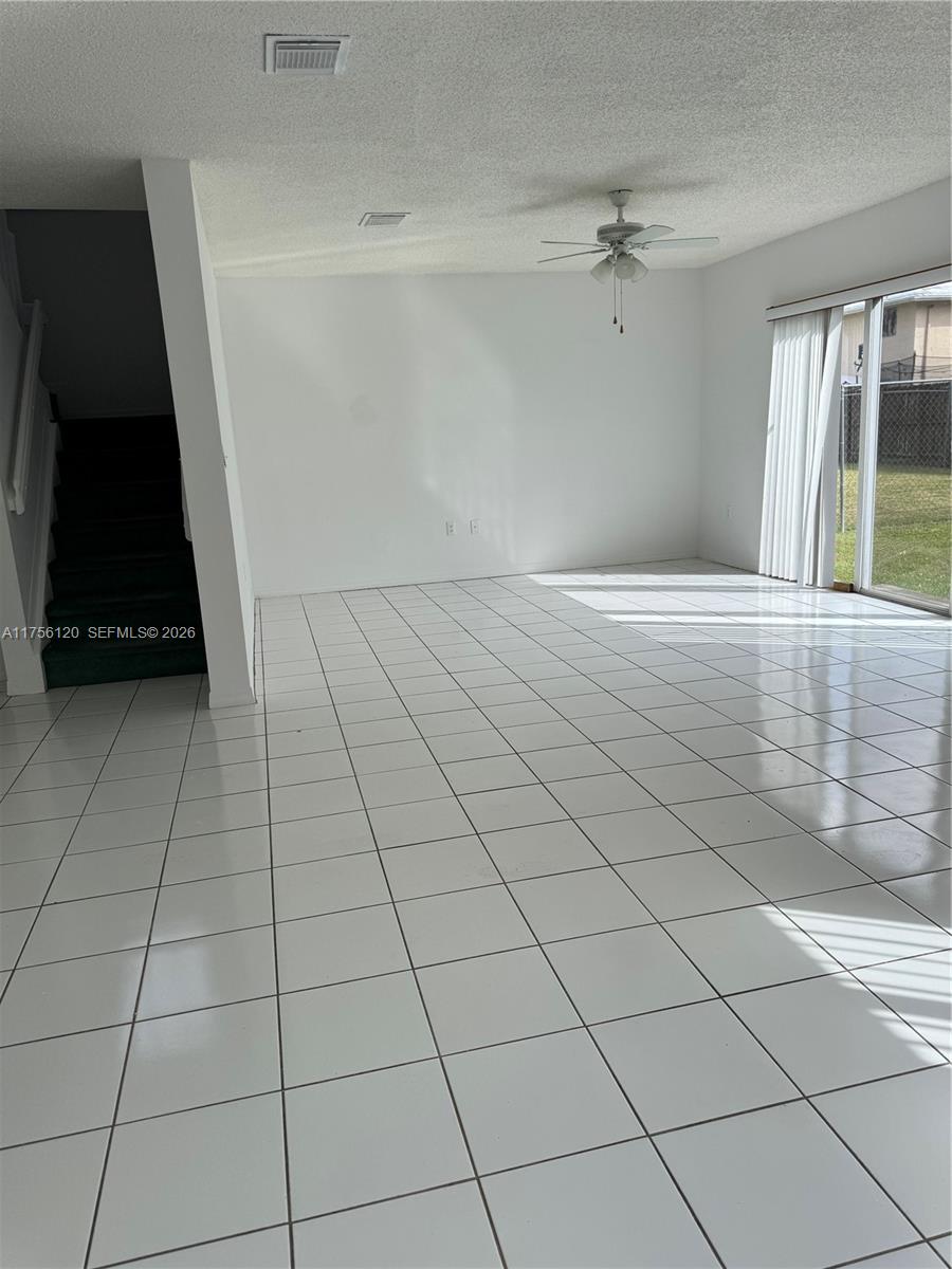 LAGUNA PONDS SEC 2 - Residential