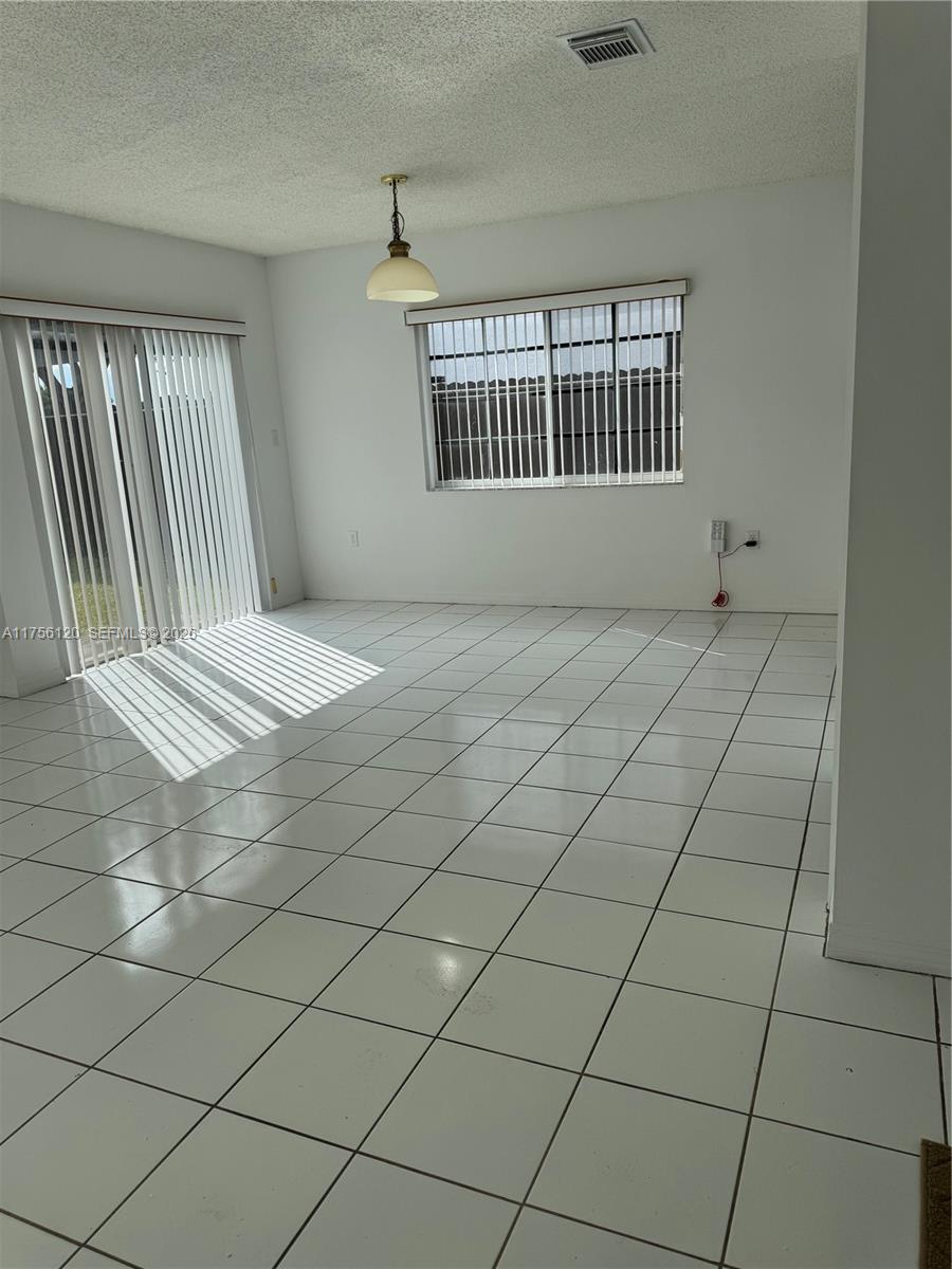 LAGUNA PONDS SEC 2 - Residential