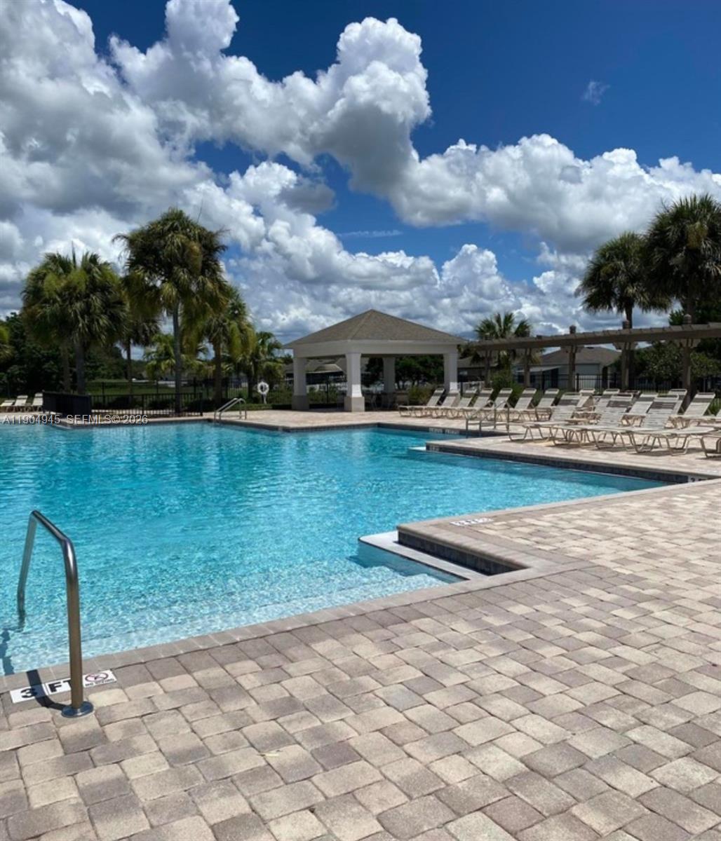 trillium village D - Residential