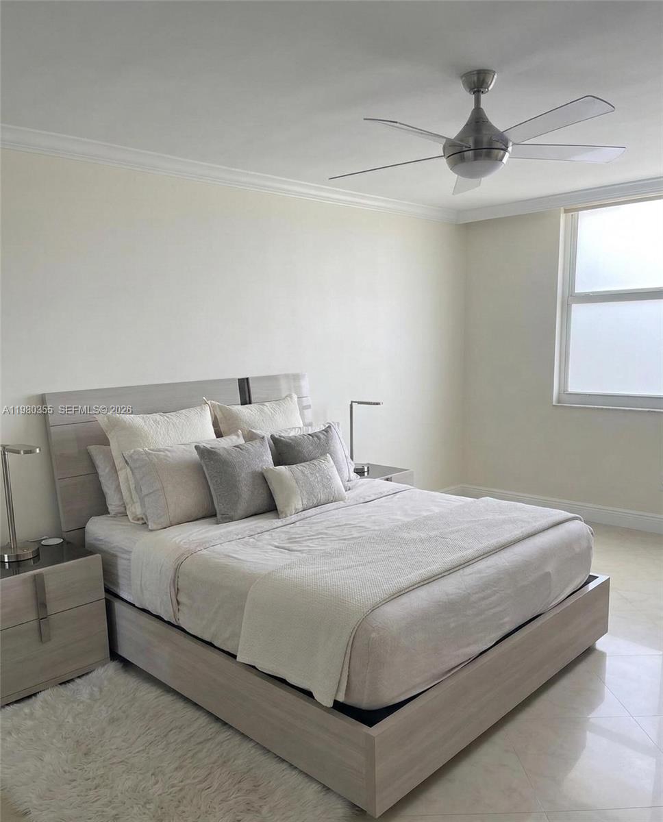 WINSTON TOWERS 200 - Residential