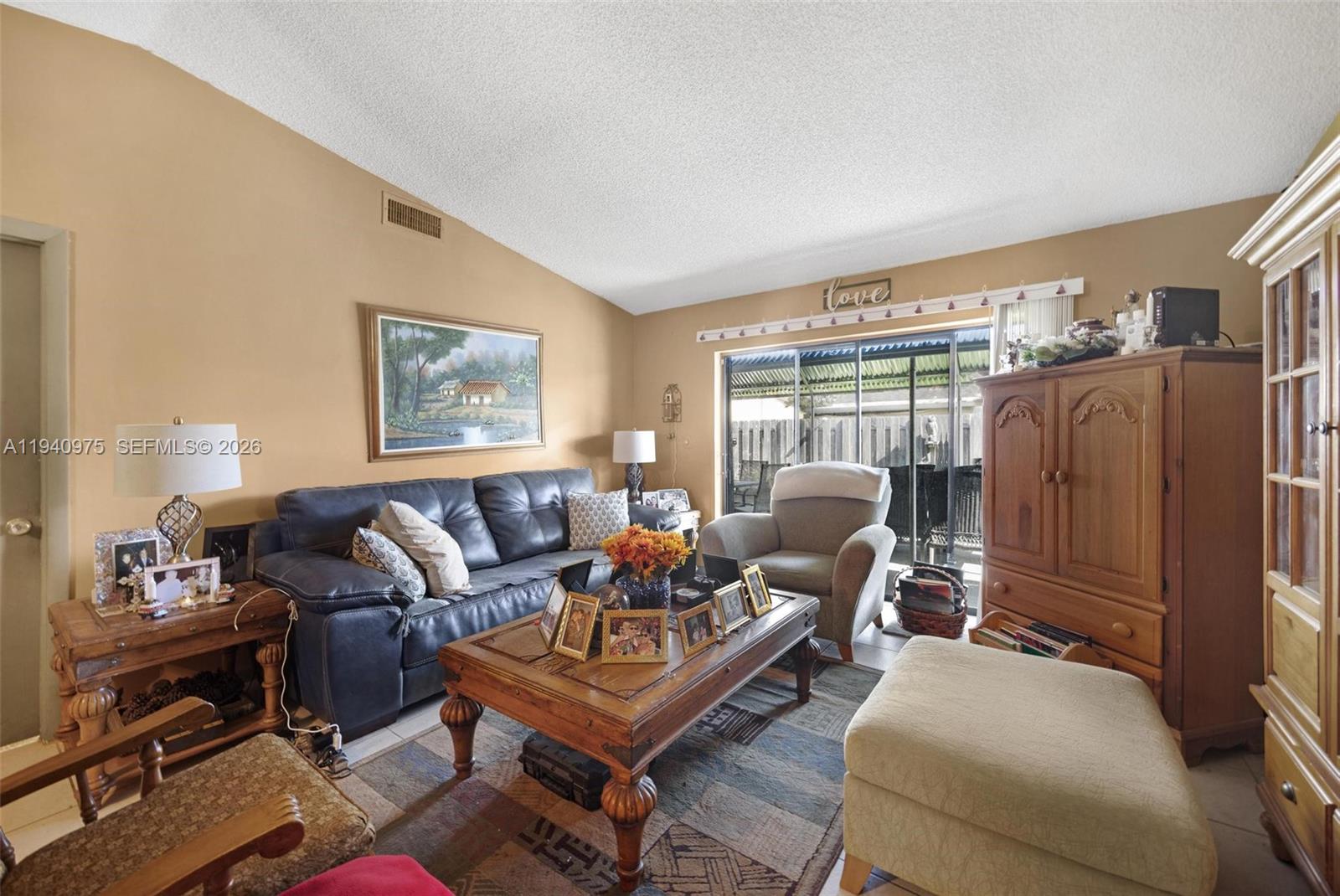 View photos, virtual tours, details... 13525 SW 115th Pl