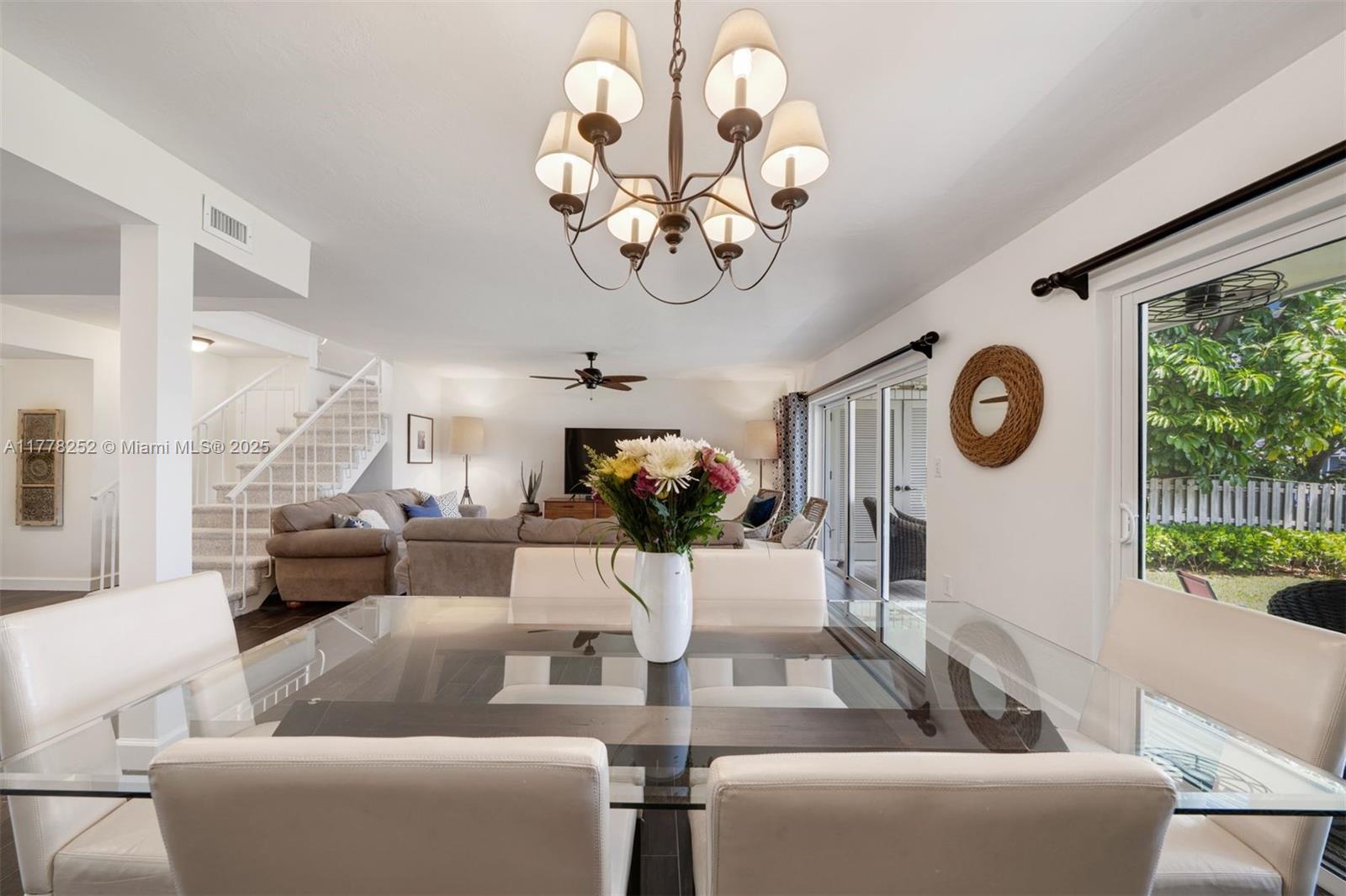 DRIFTWOOD COVE TOWNHOUSES - Residential