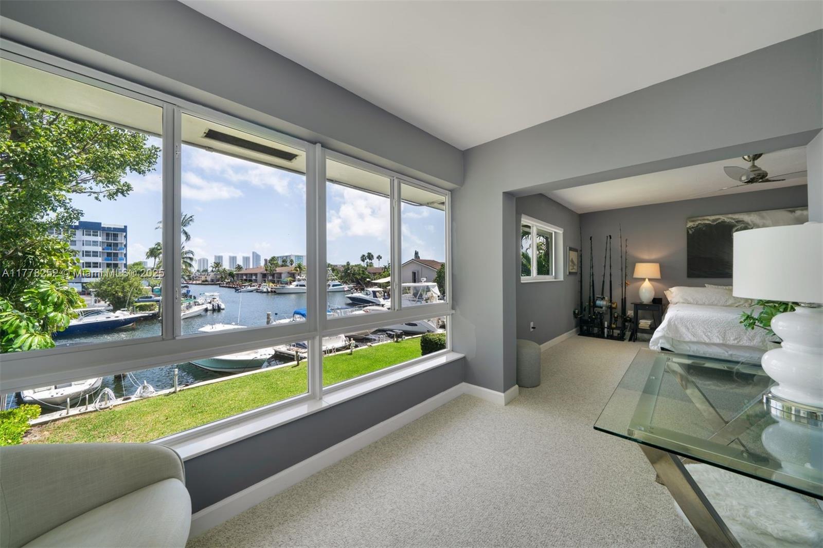 DRIFTWOOD COVE TOWNHOUSES - Residential