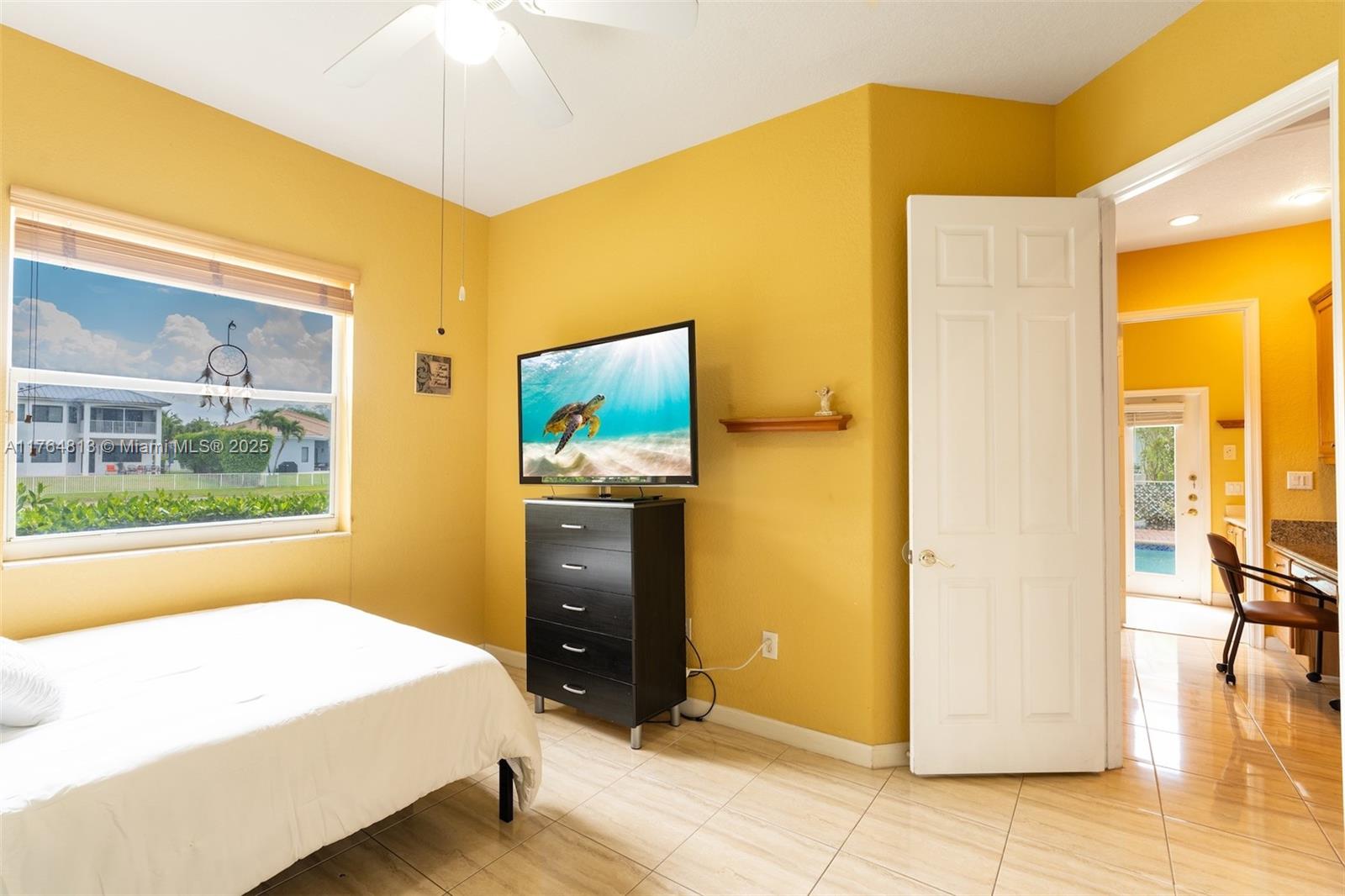 GRAND ISLE AT SUNSET LAKES - Residential