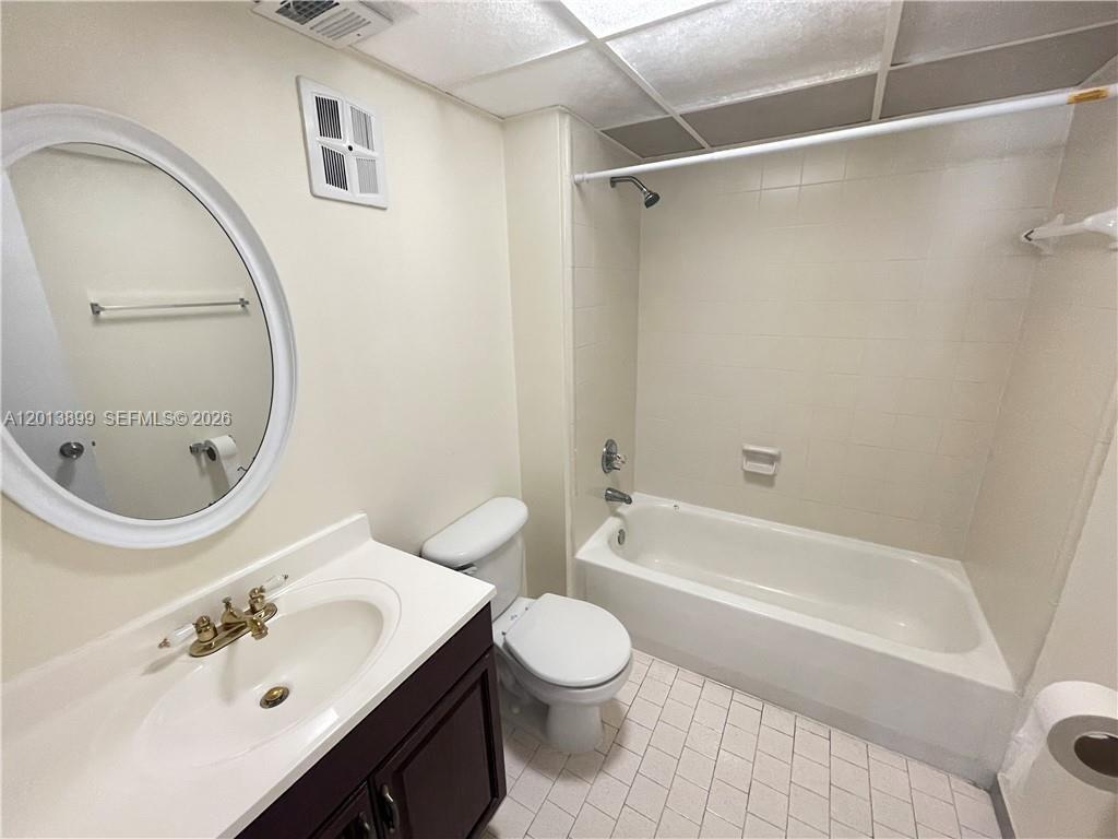 VERSAILLES GARDENS CONDO - Residential Lease