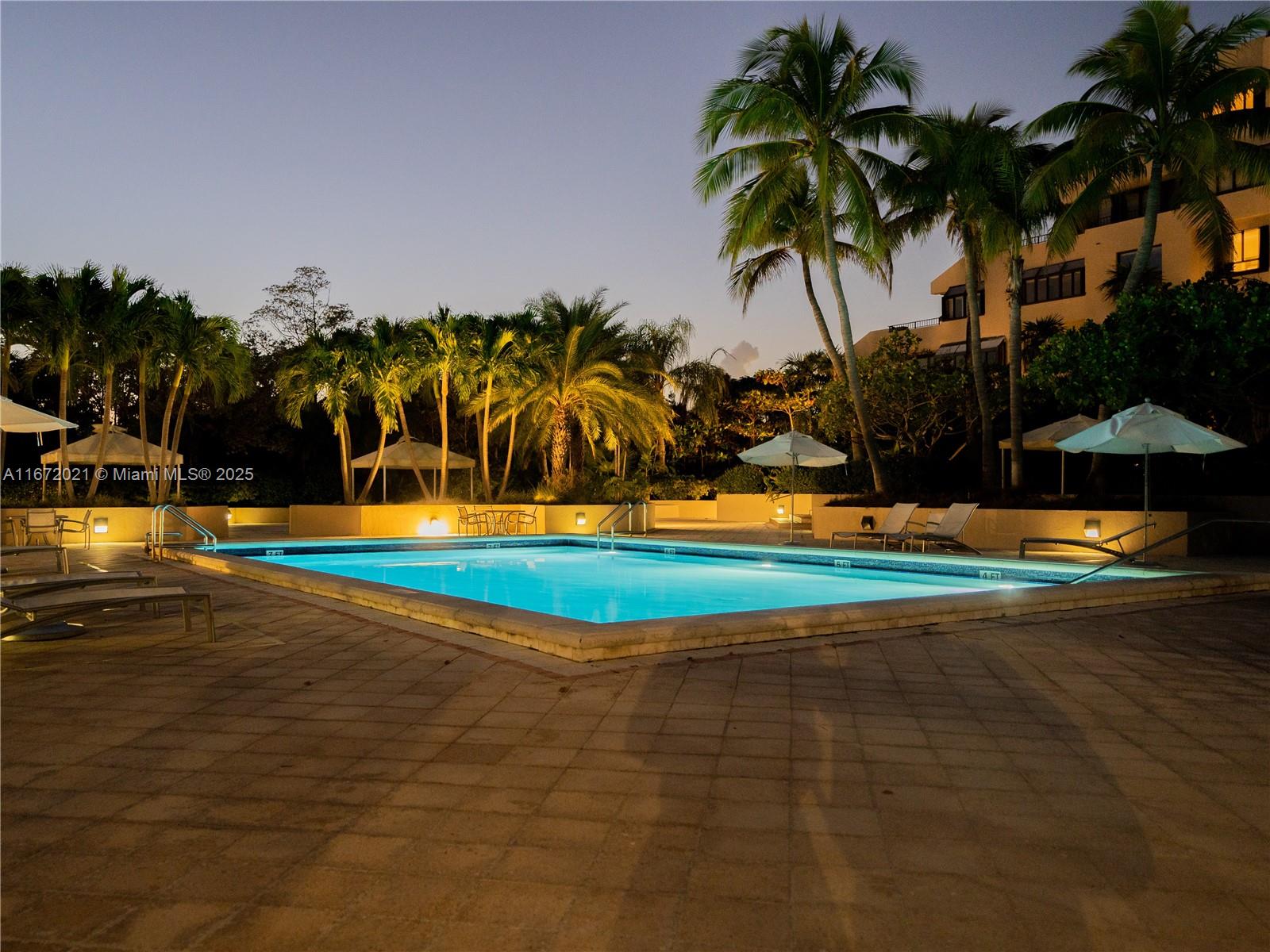 THE EMERALDBAY KEY COLONY - Residential Lease