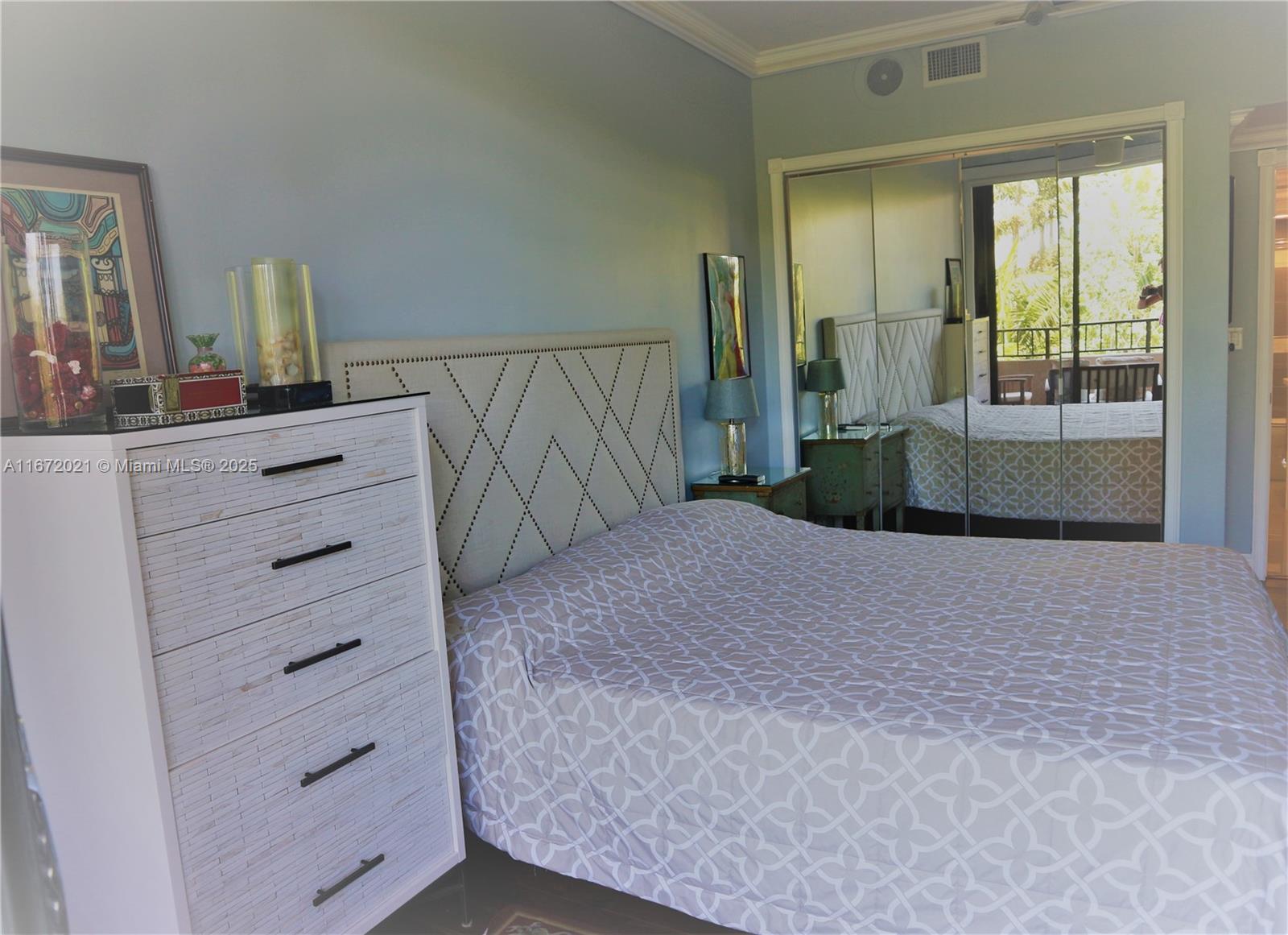 THE EMERALDBAY KEY COLONY - Residential Lease