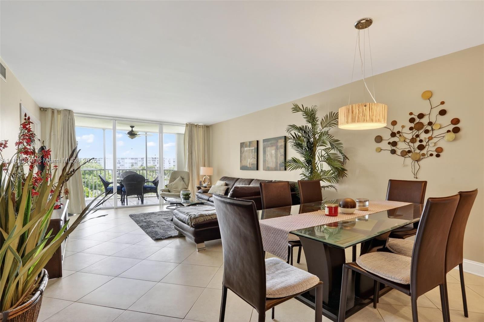 NO 31 PALM-AIRE COUNTRY C - Residential