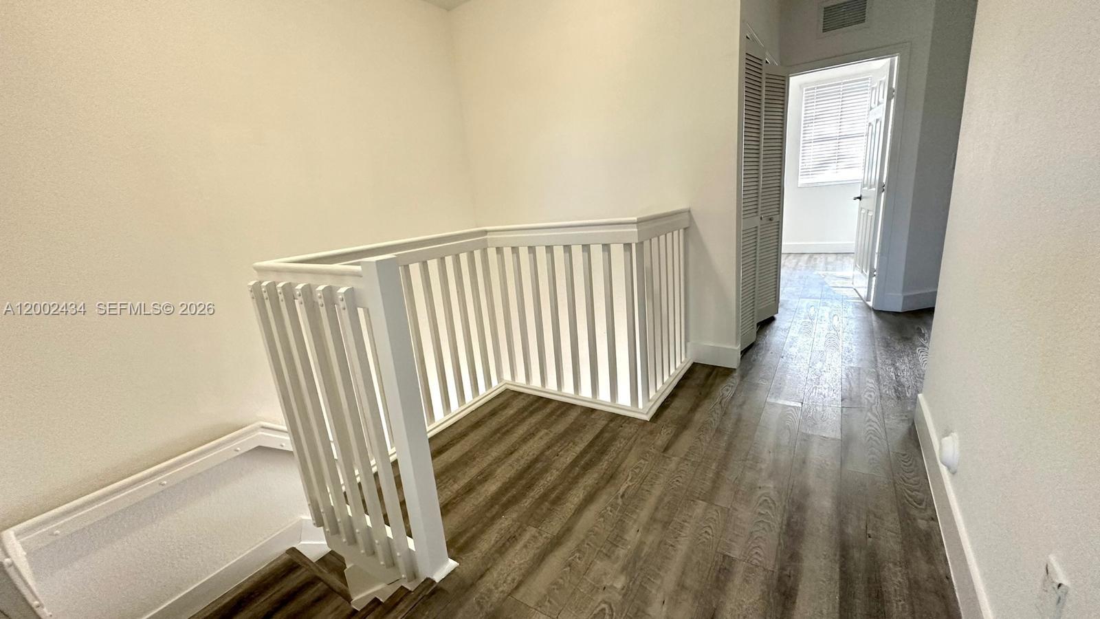 ISLANDS AT DORAL - Residential Lease