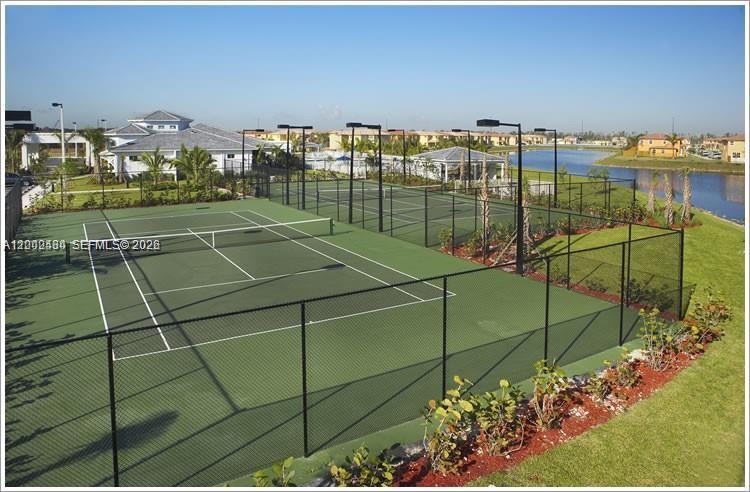 ISLANDS AT DORAL - Residential Lease