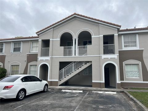 Photo of 2811 SE 17th Ave #202, Homestead, FL 33035 (MLS # A11956407)