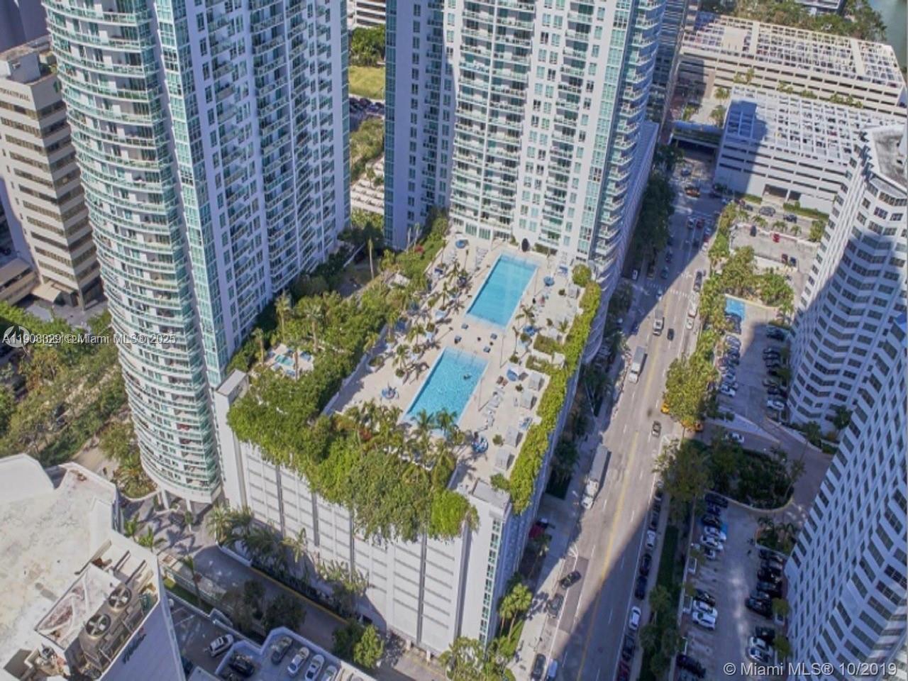 THE PLAZA 851 BRICKELL CO - Residential