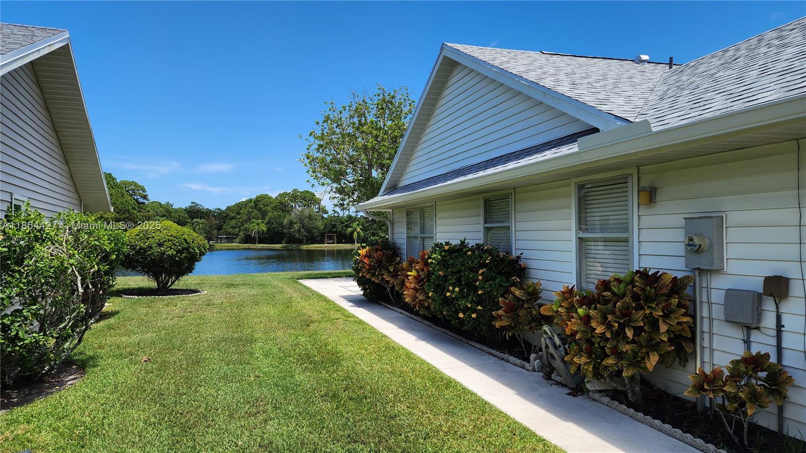 DUCKWOOD - Residential