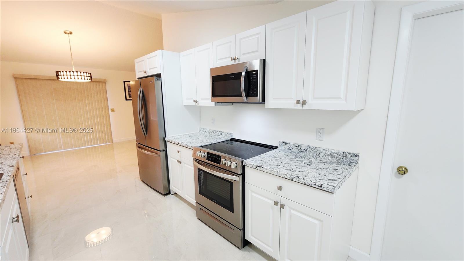 DUCKWOOD - Residential