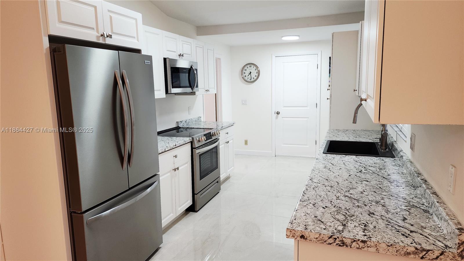 DUCKWOOD - Residential