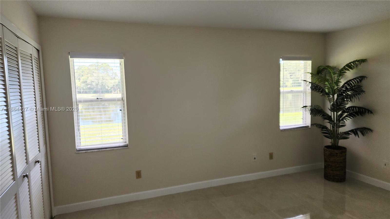 DUCKWOOD - Residential